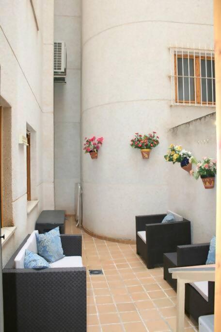 Beachside Apartment In The Centre Of El Campello Exterior foto