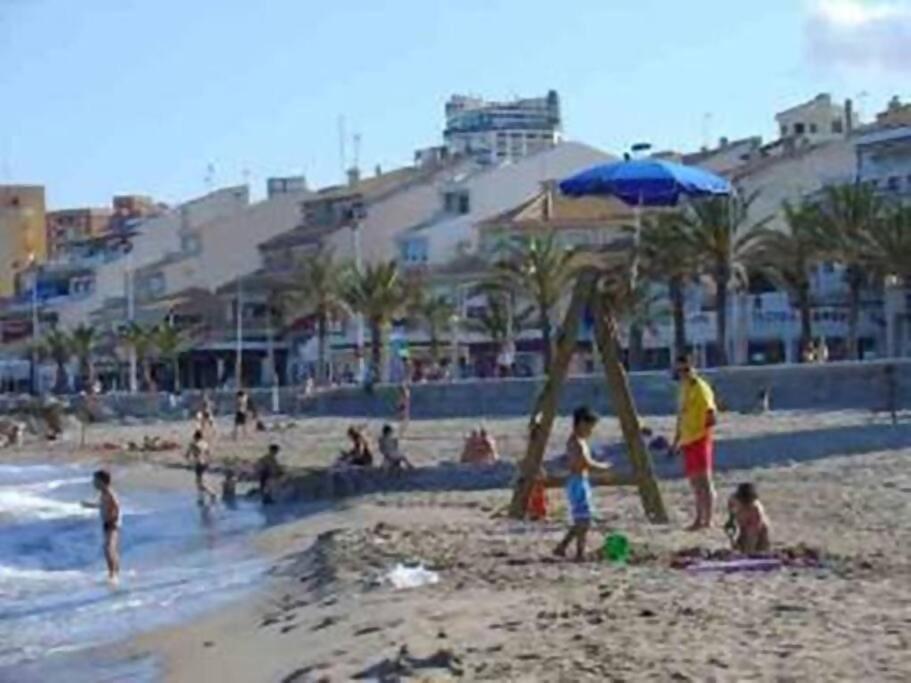 Beachside Apartment In The Centre Of El Campello Exterior foto
