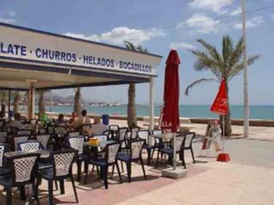 Beachside Apartment In The Centre Of El Campello Exterior foto